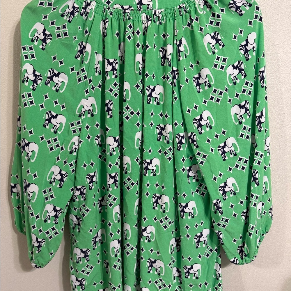 Crown & Ivy Boho Green & Navy Southern Preppy Elephant Print Blouse  Large - Picture 6 of 8